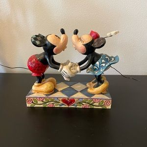 Disney Jim Shore “a smooch for my sweetie”
